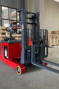 CHO THUÊ XE NÂNG ĐIỆN GIÁ RẺ TẠI TP.HCM