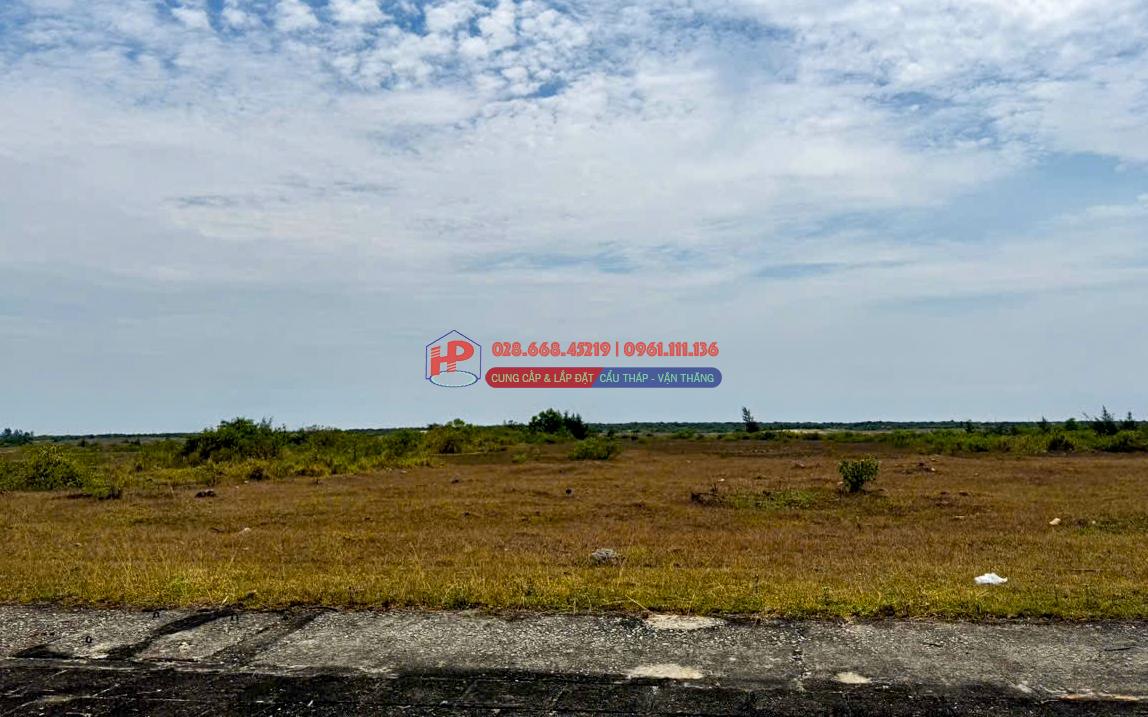 Sớm hoàn thiện hồ sơ đồ án quy hoạch phân khu xây dựng Khu đô thị Tây Bắc sân bay Chu Lai- Ảnh 2. Sớm hoàn thiện hồ sơ đồ án quy hoạch phân khu xây dựng Khu đô thị Tây Bắc sân bay Chu Lai- Ảnh 2.
