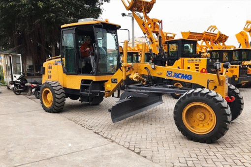 máy san gạt komatsu